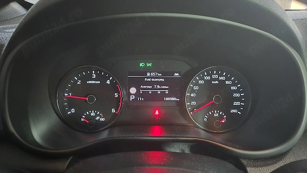 KIA Sportage 2021 — imagine 3