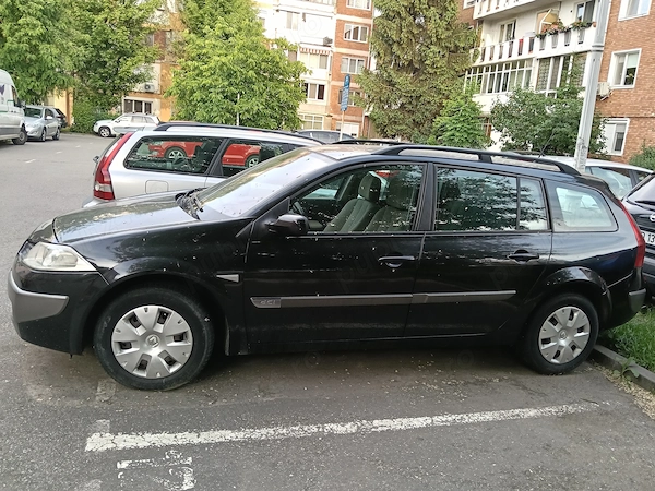RENAULT Megane