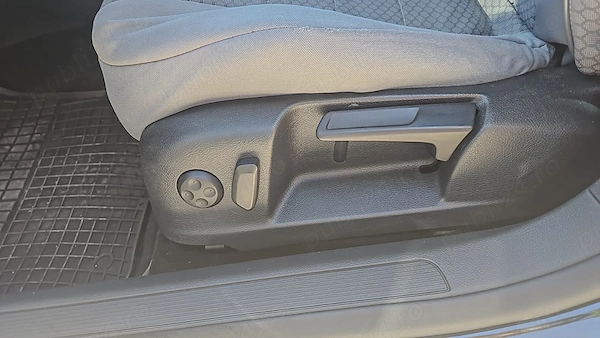 VOLKSWAGEN Passat 2010 — imagine 7