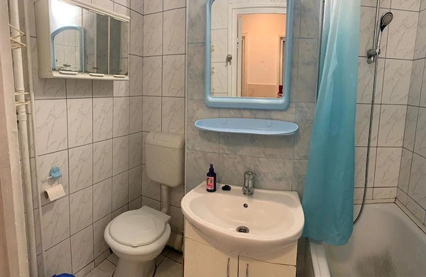 Inchiriez apartament decomandat cu doua camere complet utilat — fotografia 3
