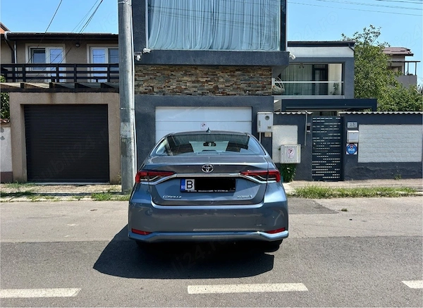 TOYOTA Corolla 2020 — imagine 2