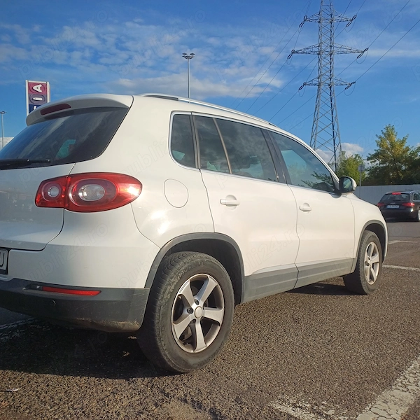 VOLKSWAGEN Tiguan 2011 — imagine 3