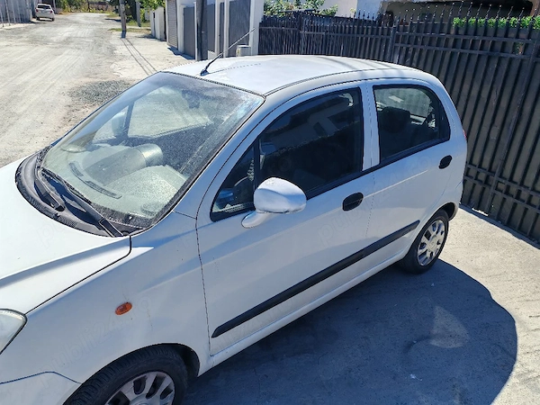CHEVROLET Spark