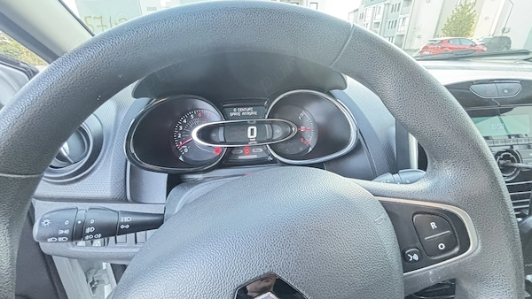 RENAULT Clio 2018 — imagine 8