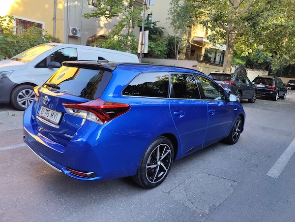 TOYOTA Auris 2019 — imagine 4