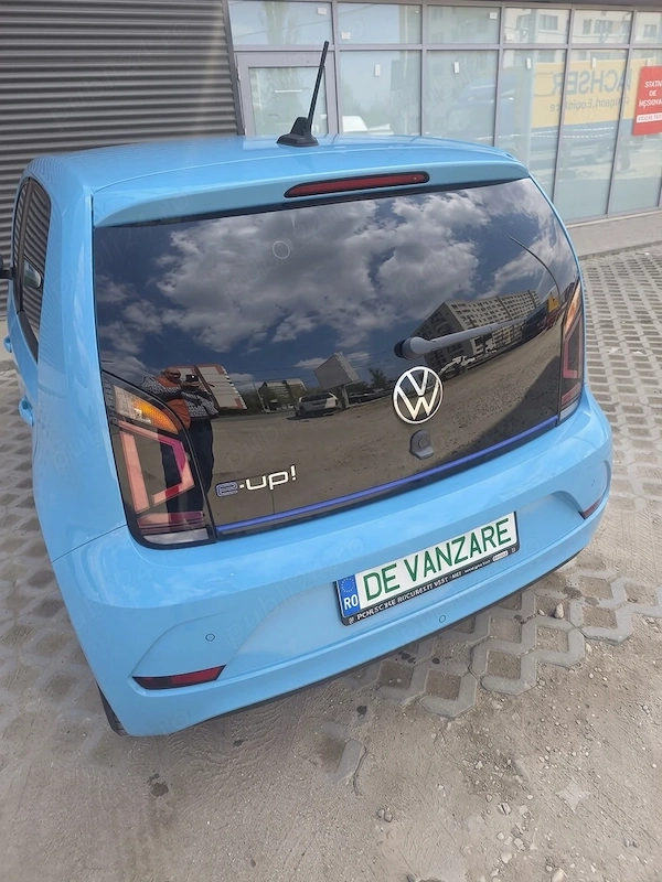 VOLKSWAGEN Up 2021 — imagine 3