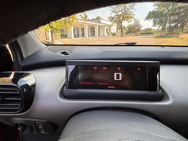 CITROËN C4 Cactus 2016 — imagine 9