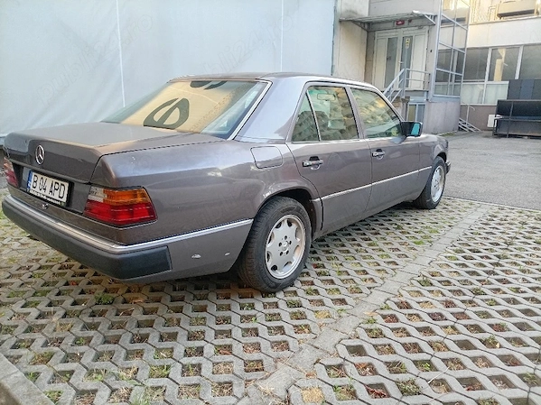MERCEDES-BENZ E-Class 1991 — imagine 5