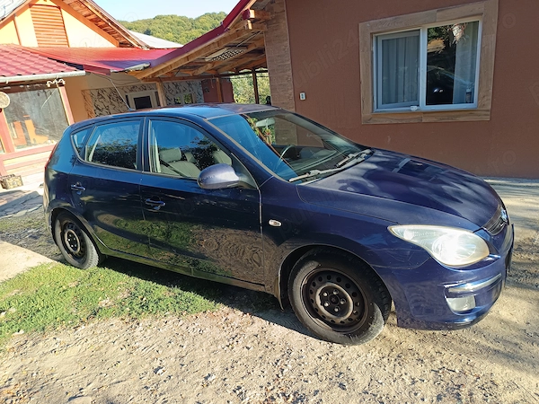 Vând Hyundai i30