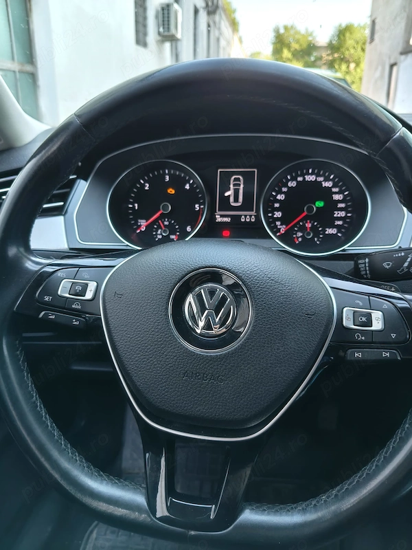 VOLKSWAGEN Passat 2016 — imagine 3