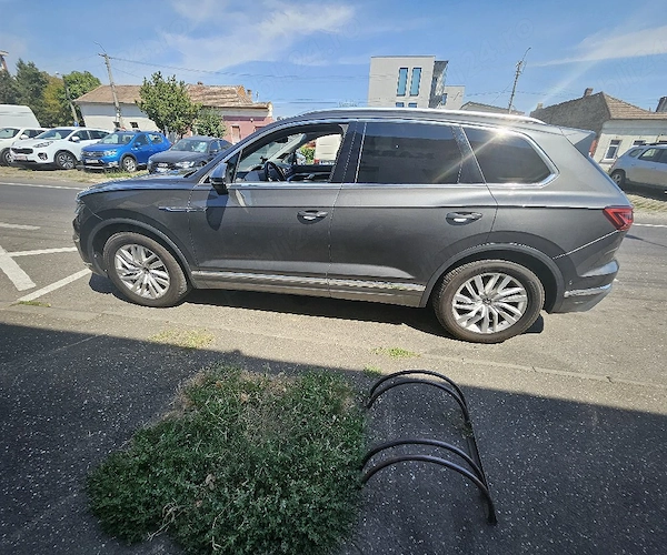 VOLKSWAGEN Touareg 2021 — imagine 3