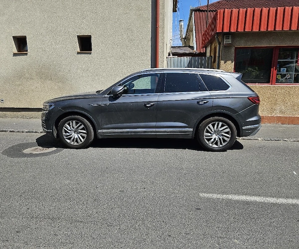 VOLKSWAGEN Touareg 2021 — imagine 4