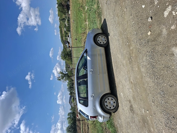 VOLKSWAGEN Polo 2005 — imagine 4