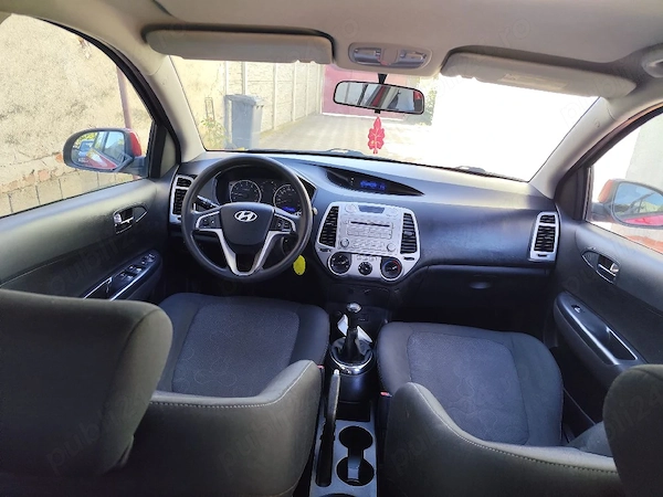 HYUNDAI i20 2011 — imagine 6
