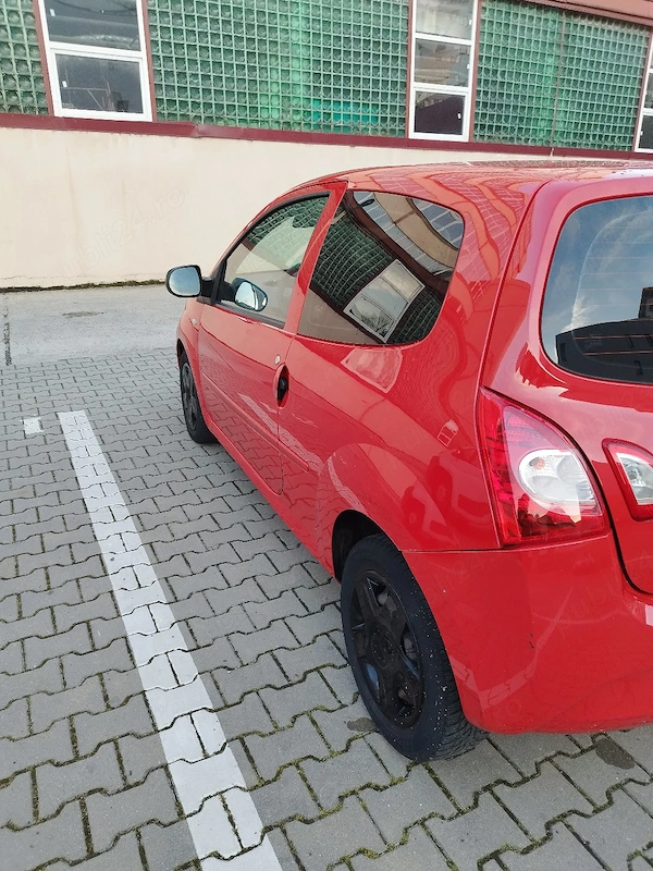 RENAULT Twingo 2012 — imagine 8