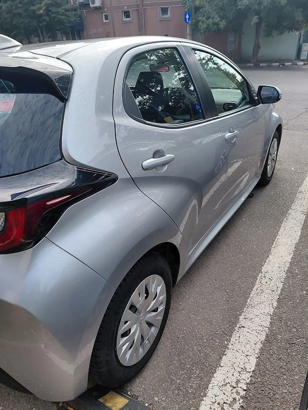 TOYOTA Yaris 2022 — imagine 5