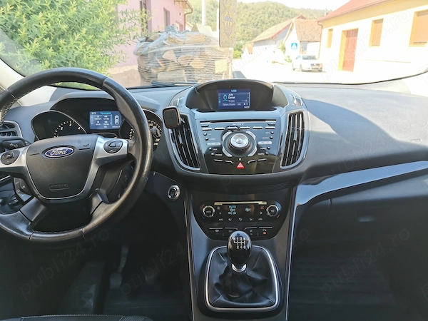 FORD Kuga 2014 — imagine 9