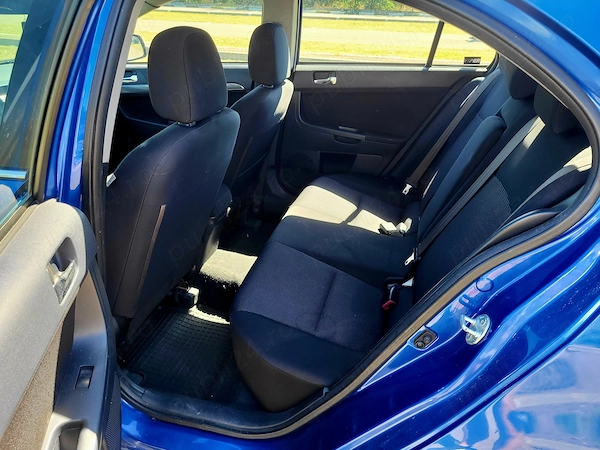 MITSUBISHI Lancer 2011 — imagine 8