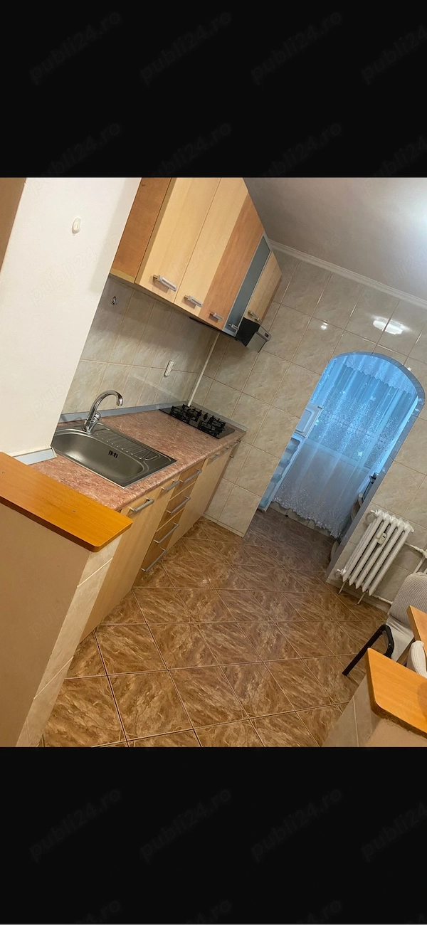 Închiriez apartament cu 2 camere in zona buna a Craiovei — fotografia 2
