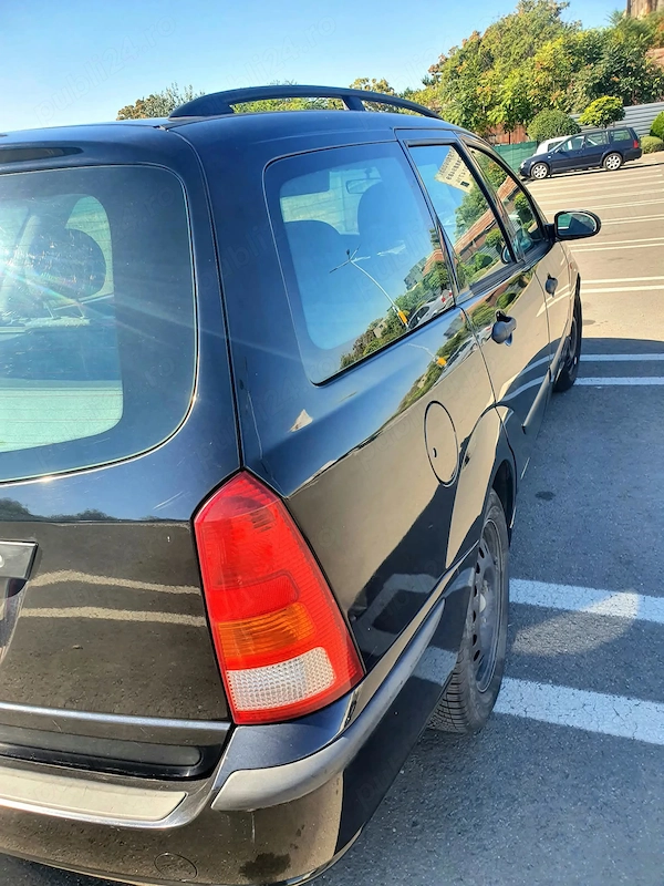 FORD Focus 2004 — imagine 4