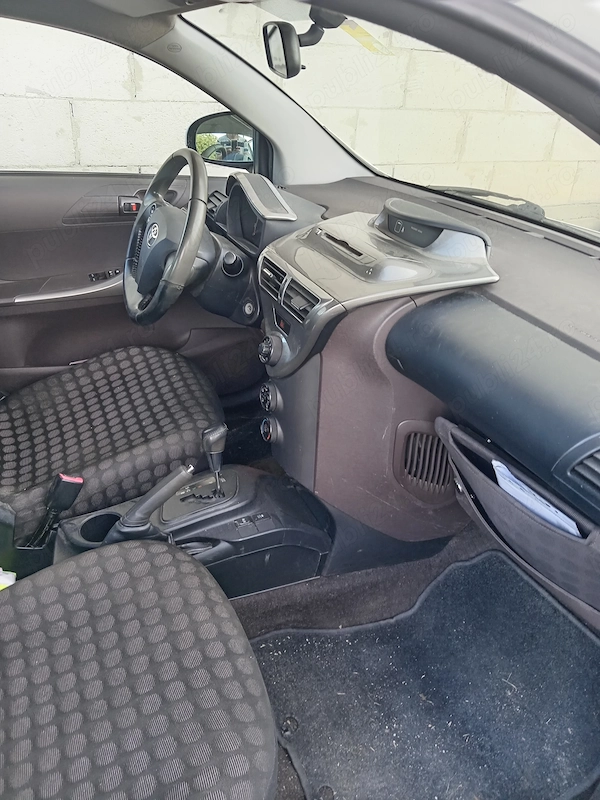 TOYOTA iQ 2009 — imagine 2