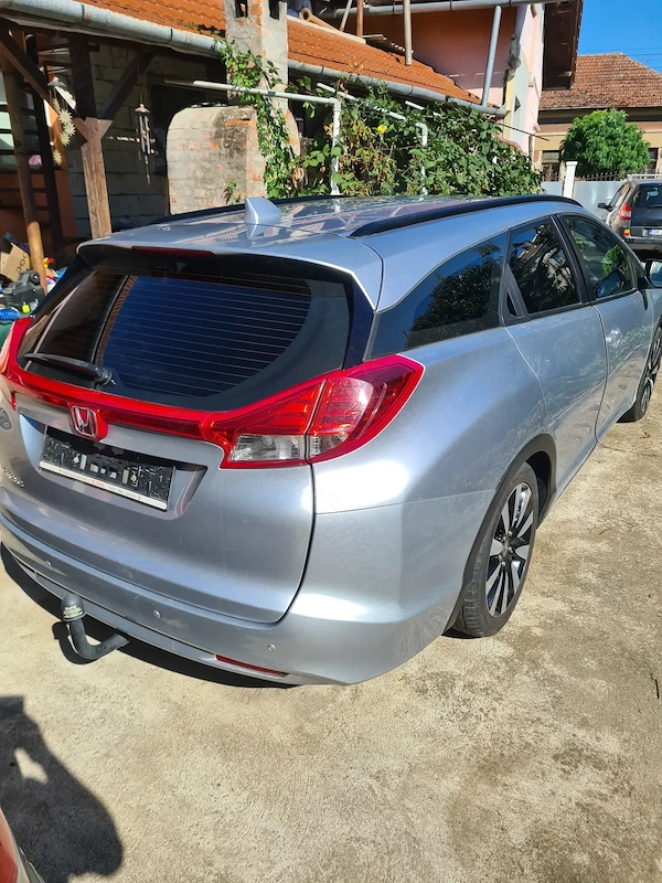 HONDA Civic 2015 — imagine 3