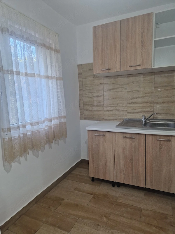 Proprietar inchiriez garsoniera in Giurgiu — fotografia 1