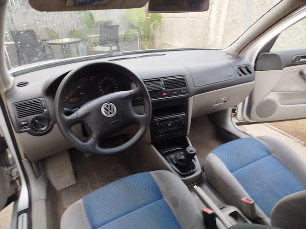 VOLKSWAGEN Golf 2002 — imagine 7