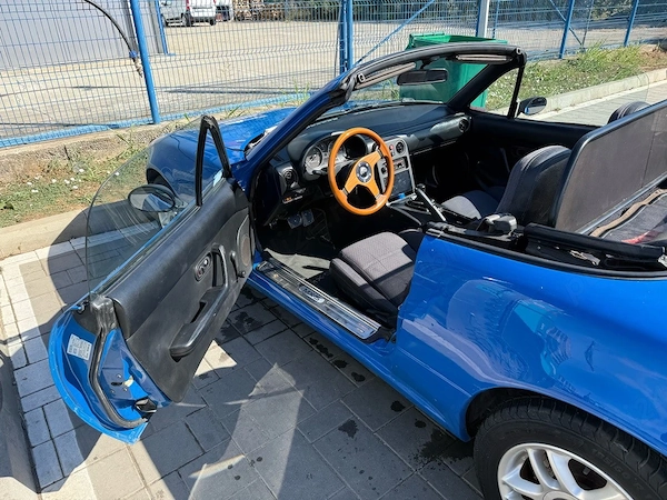MAZDA MX-5 1990 — imagine 9