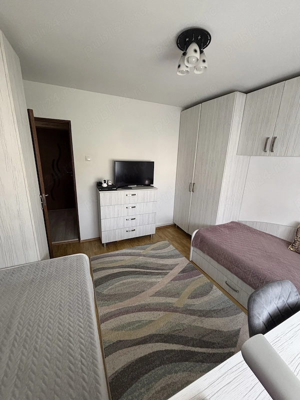 Apartament 3 camere, Str Livezeni, cartier Tudor — fotografia 1