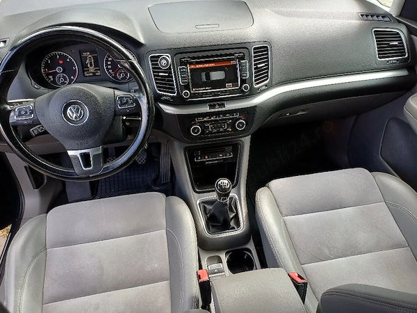 Vând Vw Sharan 2012