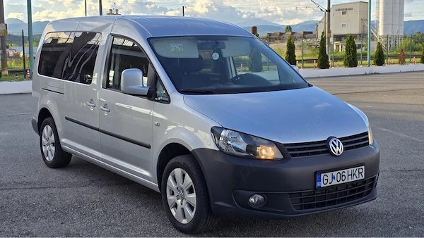 Volkswagen Caddy 2.0 TDI 110 CP BlueMotion 6 trepte Long Wheelbase Team