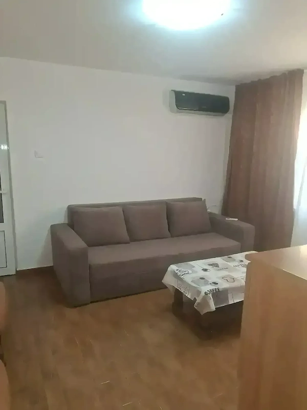 Sos Sălaj.zona Parc Humulesti — fotografia 1