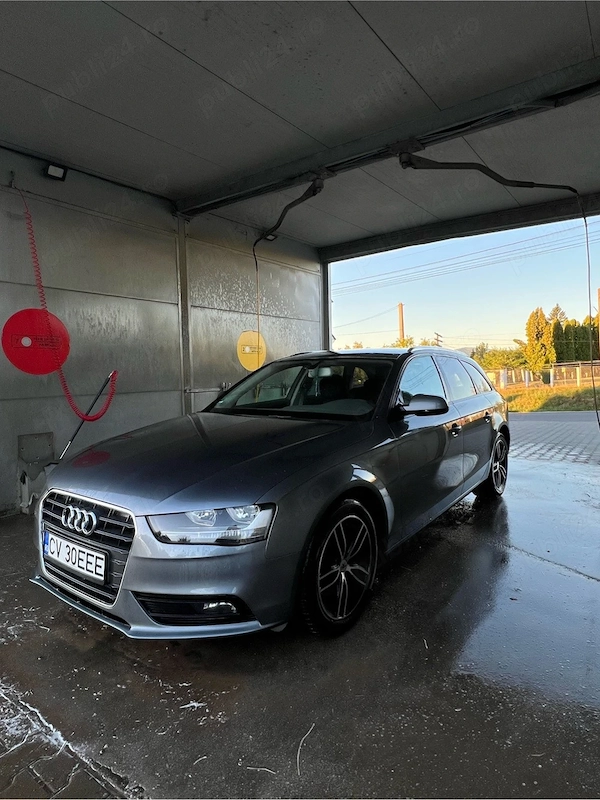 AUDI A4 2012 — imagine 2