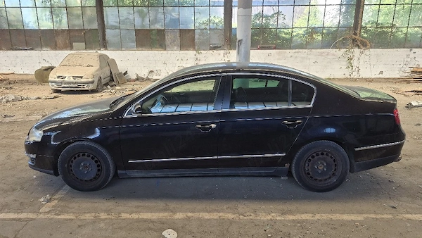 VOLKSWAGEN Passat 2005 — imagine 2