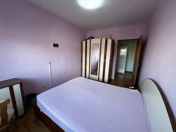 Ap. 2 cam decomandat, zona GĂRII, centrală termică proprie, AC — fotografia 3