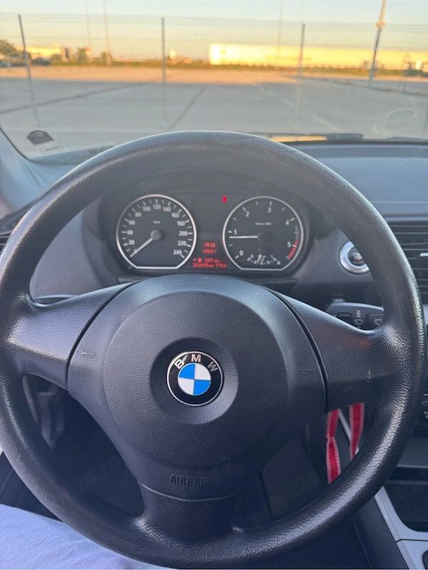 BMW 1 Series 2005 — imagine 4