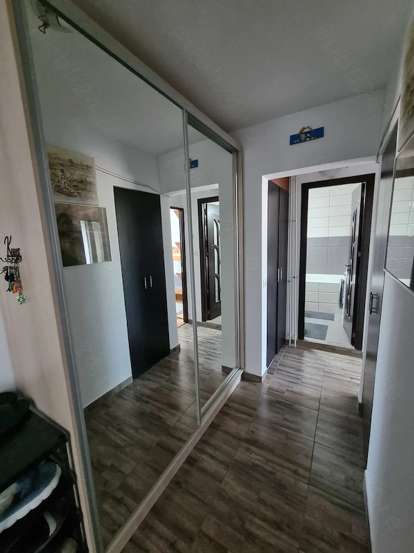 Apartament 2 camere Piata Berceni Oltenitei 500E negociabil — fotografia 1