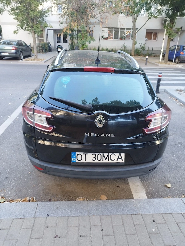 RENAULT Megane 2011 — imagine 2