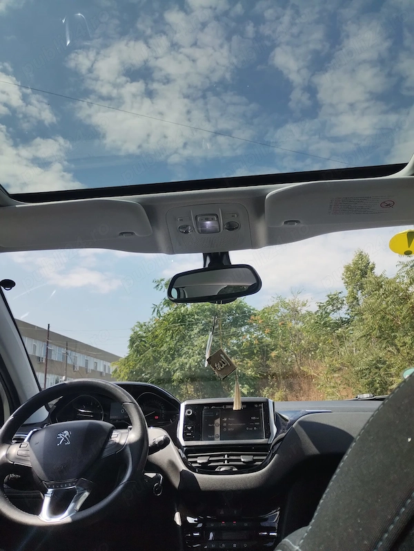 PEUGEOT 208 2013 — imagine 10