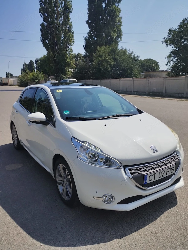 PEUGEOT 208 2013 — imagine 4