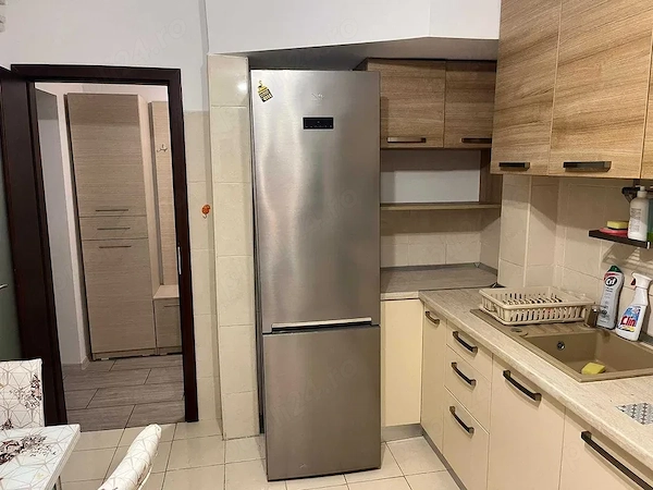 Gorjului apartament 3 camere cu centrala proprie — fotografia 3