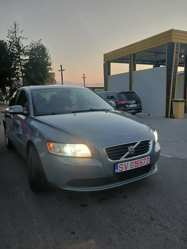 VOLVO S40 2008 — imagine 2