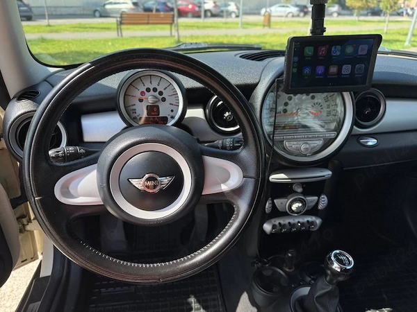 MINI One 2010 — imagine 2