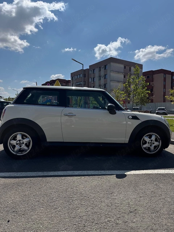MINI One 2010 — imagine 9