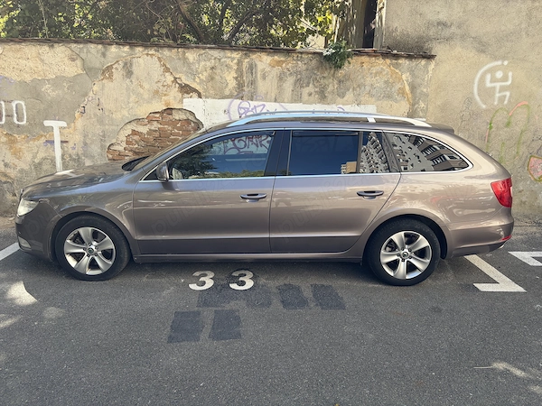 SKODA Superb 2011 — imagine 3