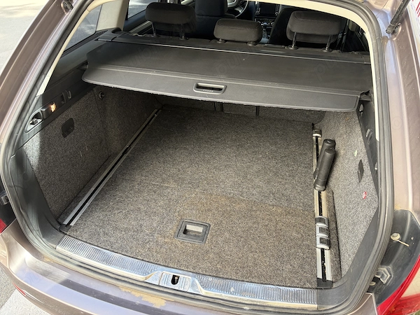 SKODA Superb 2011 — imagine 10