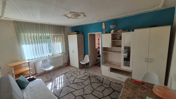 Proprietar, vand apartament 3 camere semidecomandat, zona Profi - Calea Sagului — fotografia 1
