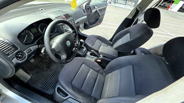 SKODA Octavia 2007 — imagine 4