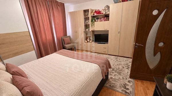 Apartament cu 2 camere, balcon și parcare privată – Turnișor, Sibiu — fotografia 2